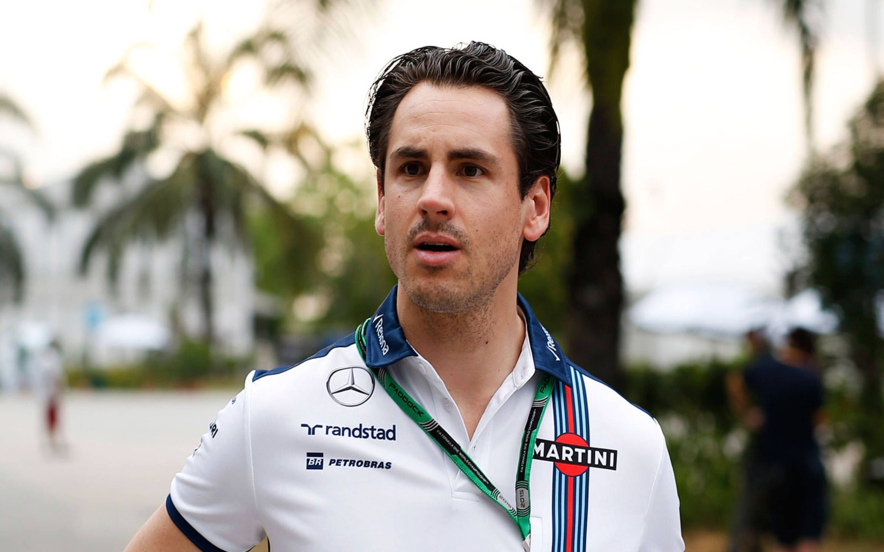 How tall is Adrian Sutil?